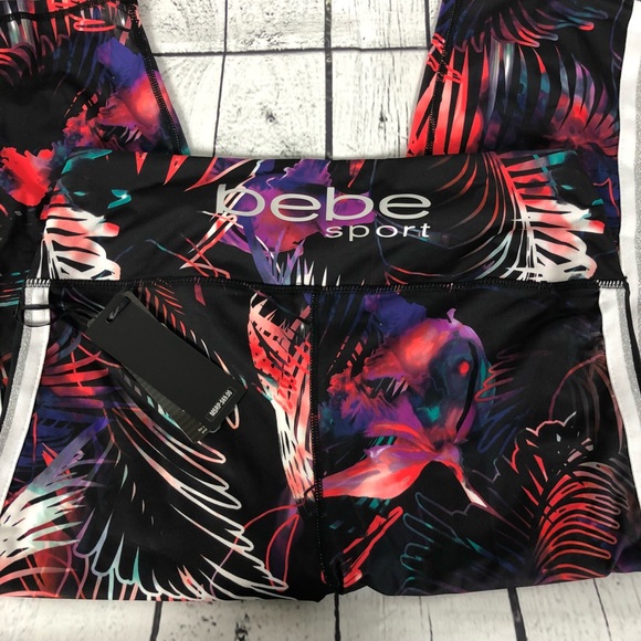 Bebe Capri Leggings - Picture 2 of 7